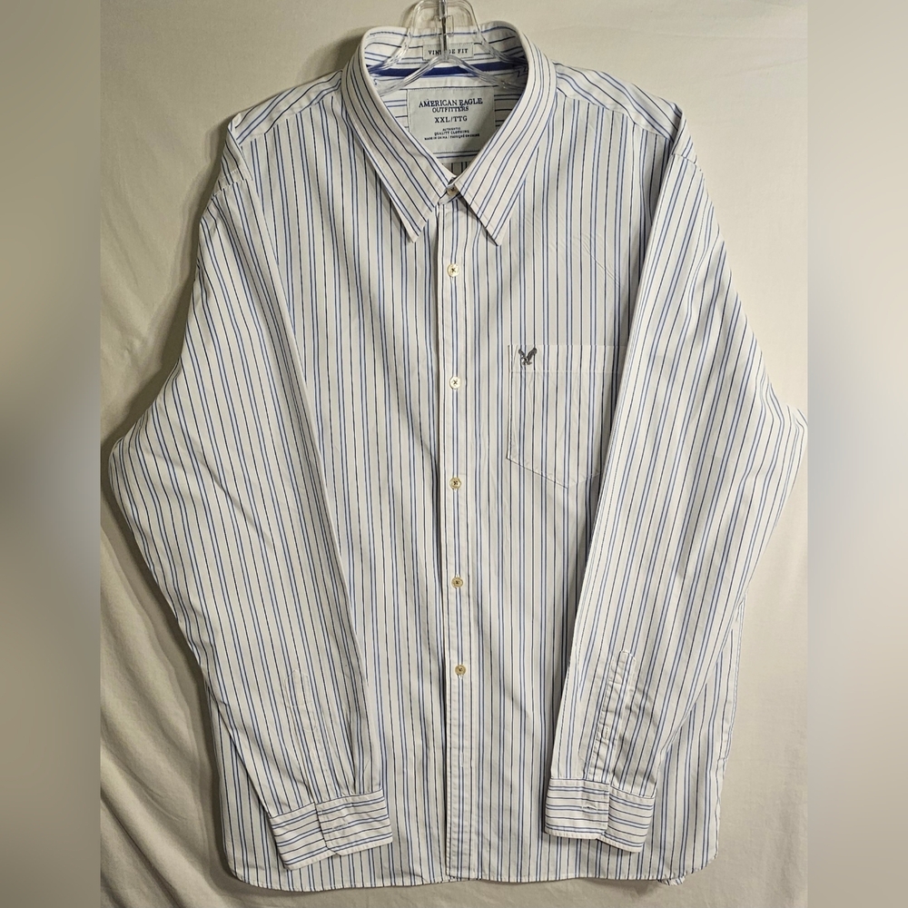 Beautiful condition preowned American Eagle Outfitters XXL